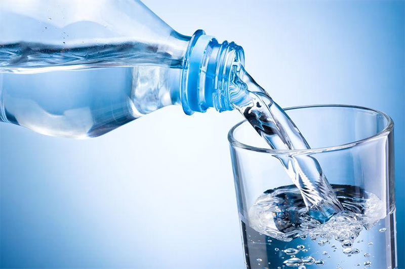 4 Reasons To Drink More Water